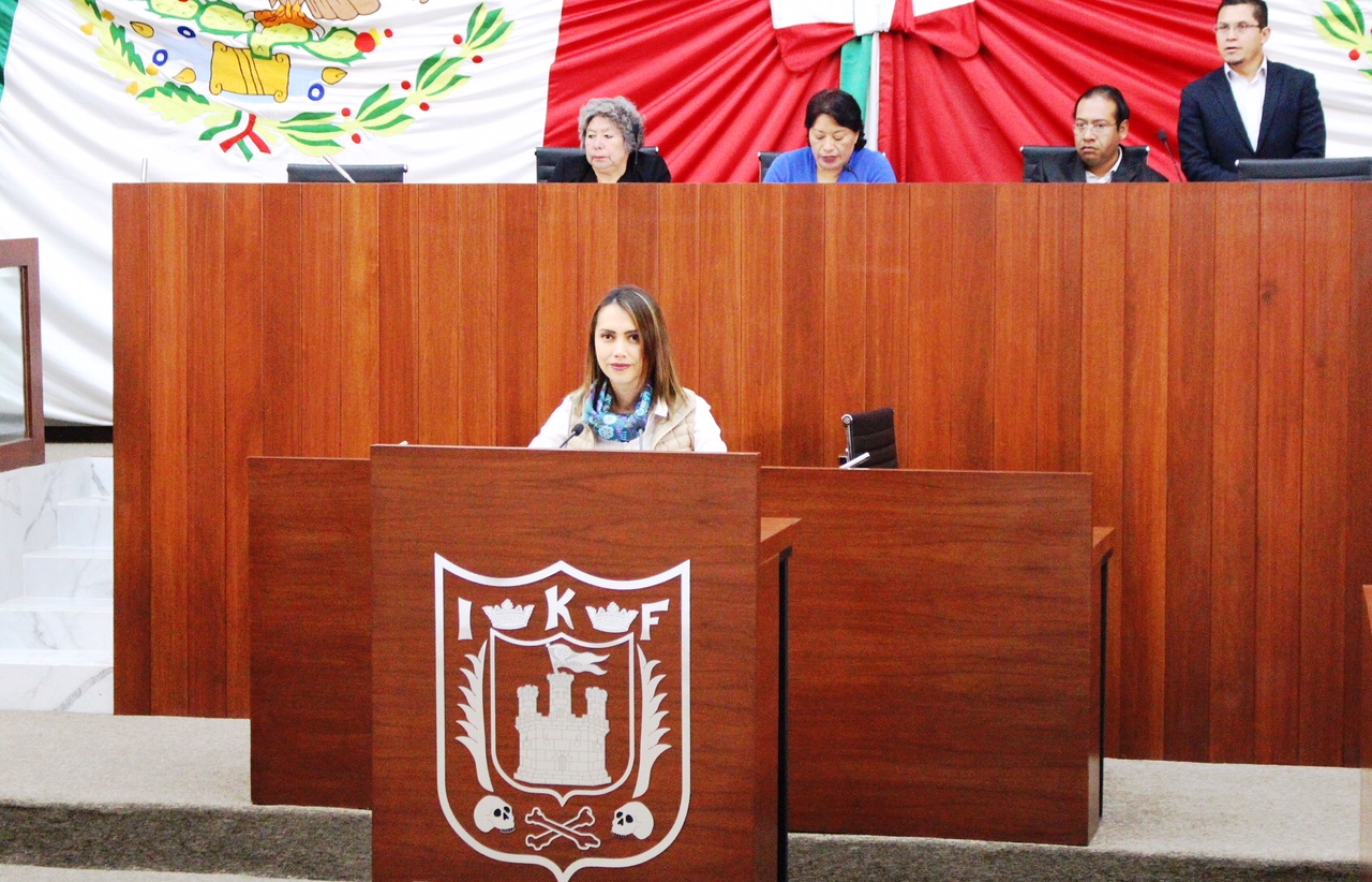 Presentan convocatoria del Séptimo Parlamento Juvenil, Tlaxcala 2018